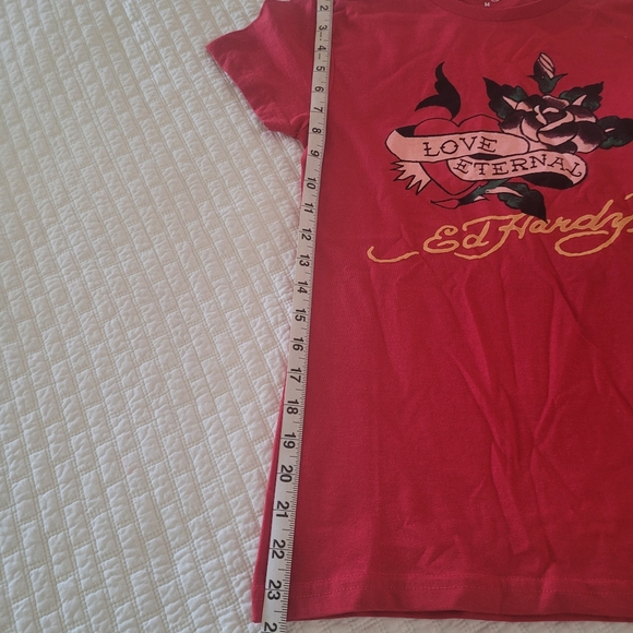 Ed Hardy Tee - Picture 10 of 10